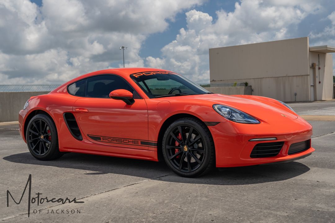 2018 Porsche 718 Cayman