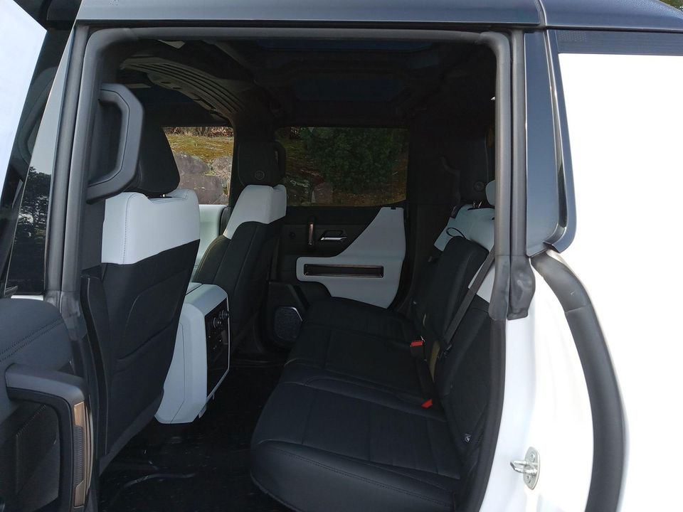 2022 GMC Hummer EV