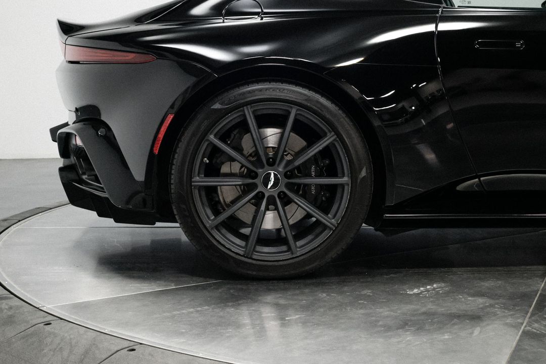 2019 Aston Martin Vantage