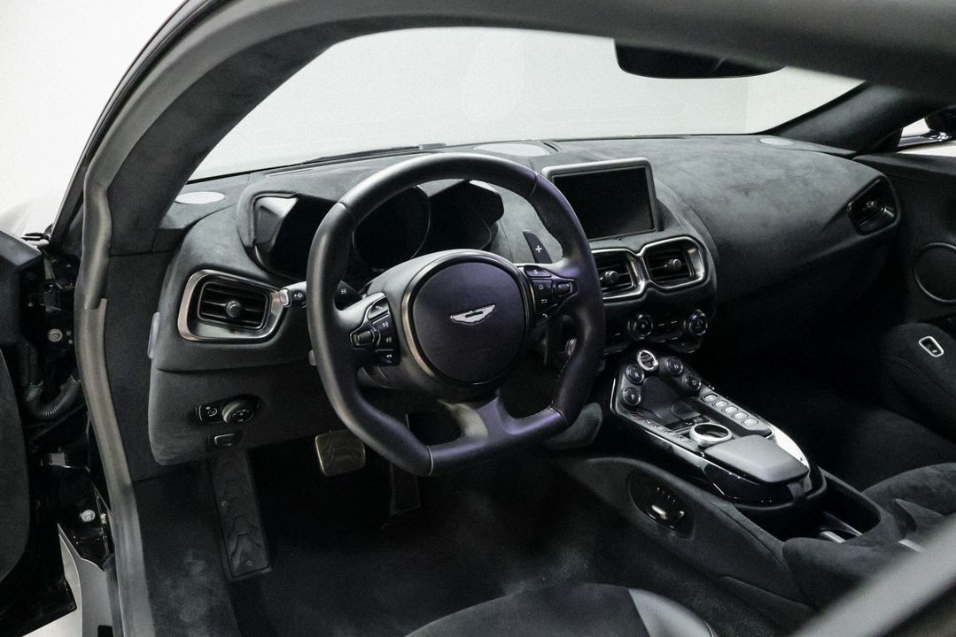 2019 Aston Martin Vantage