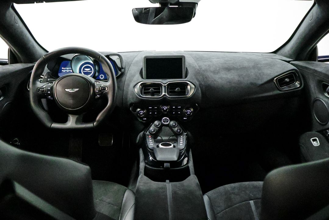 2019 Aston Martin Vantage
