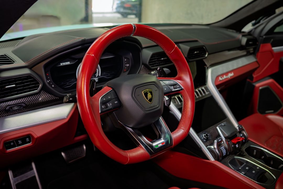 2021 Lamborghini Urus