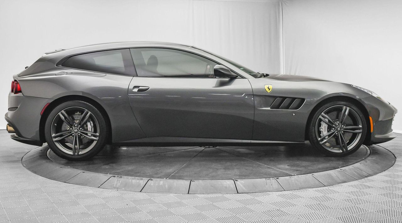 2018 Ferrari GTC4Lusso
