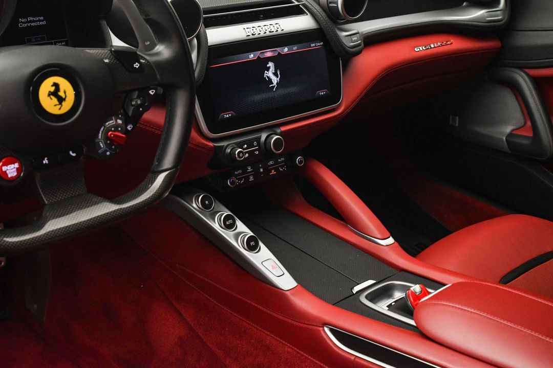 2018 Ferrari GTC4Lusso