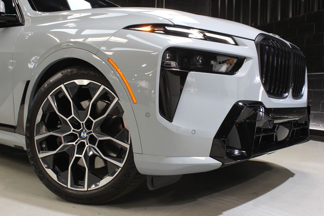 2024 BMW X7