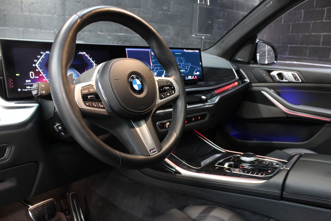 2024 BMW X7