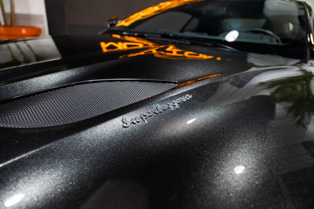 2021 Aston Martin DBS