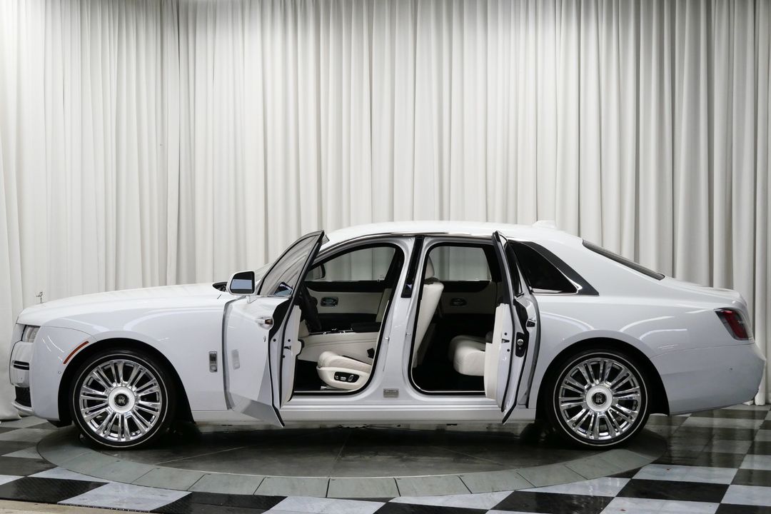 2022 Rolls-Royce Ghost