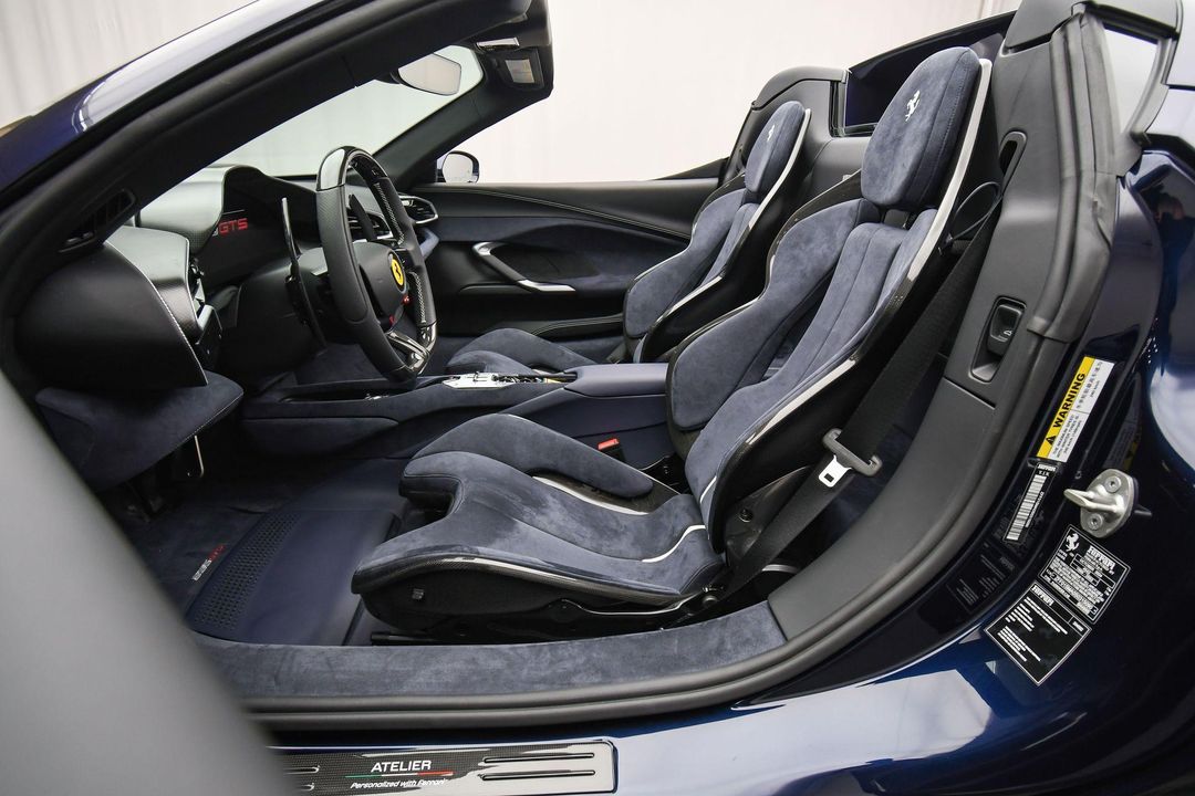 2025 Ferrari 296 GTS