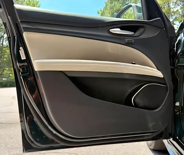 2021 Alfa Romeo Stelvio