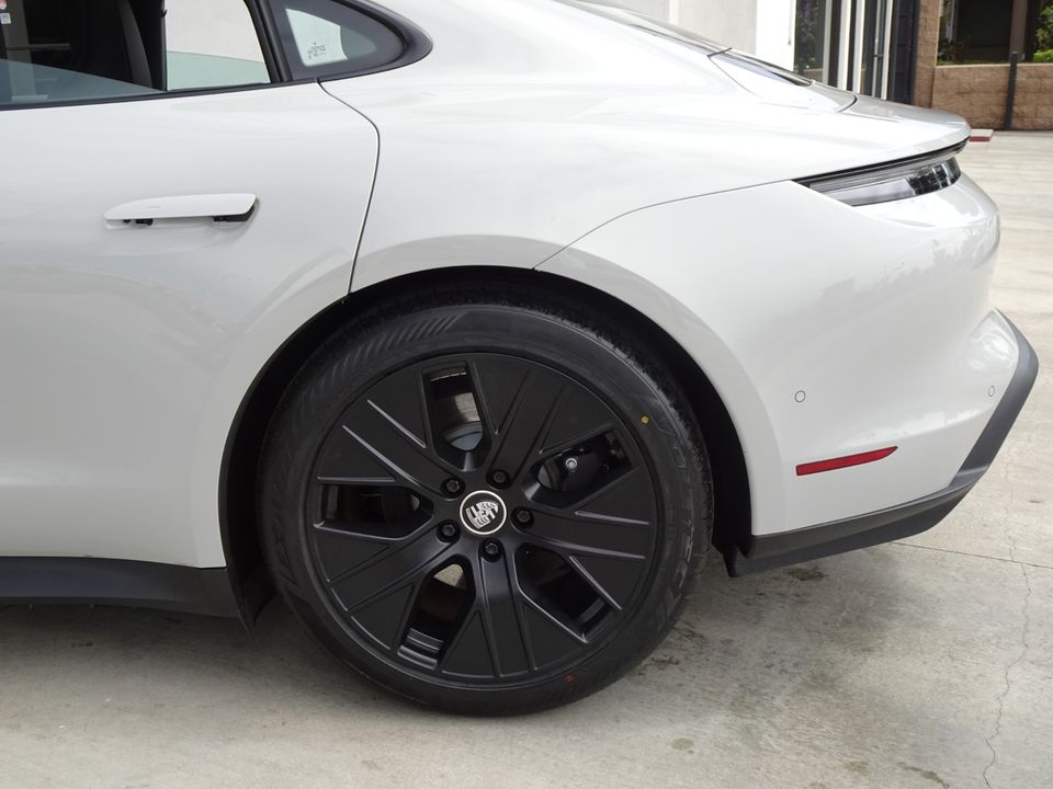 2022 Porsche Taycan