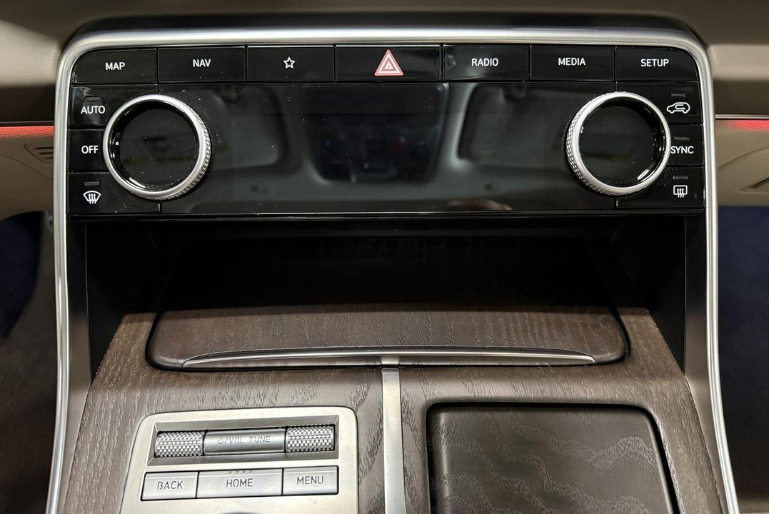 2023 Genesis GV80