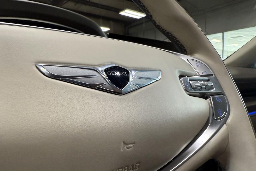 2023 Genesis GV80