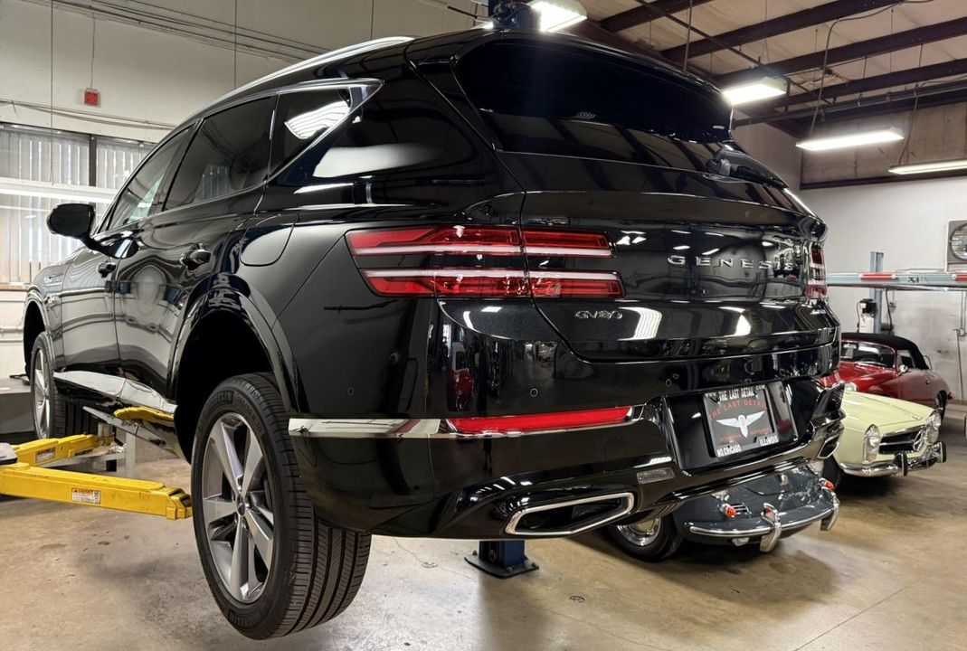 2023 Genesis GV80
