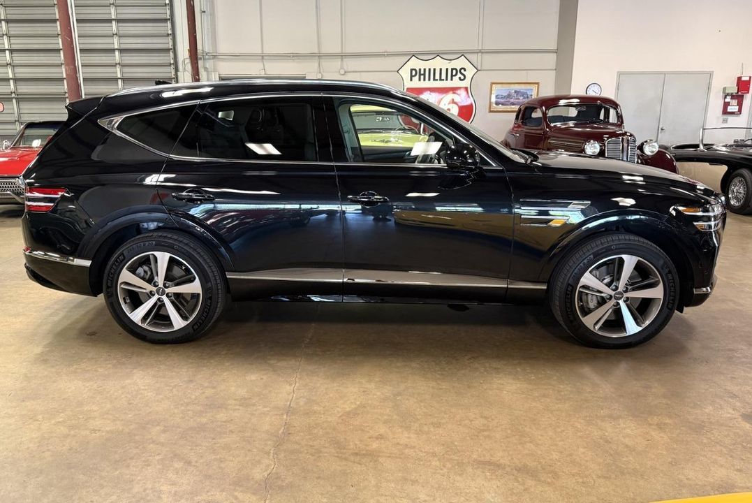 2023 Genesis GV80