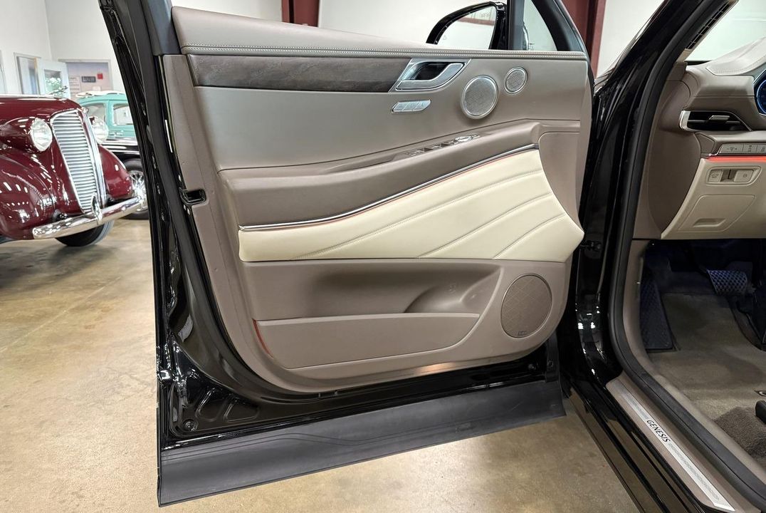 2023 Genesis GV80