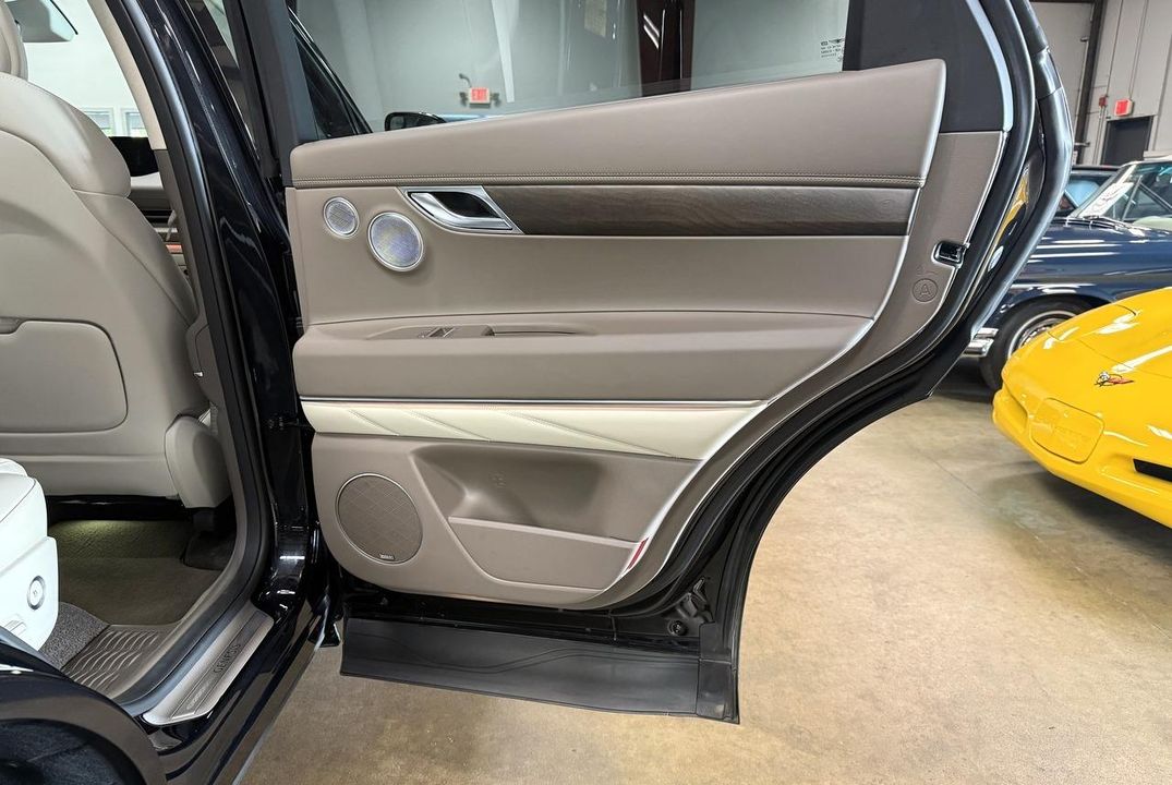 2023 Genesis GV80