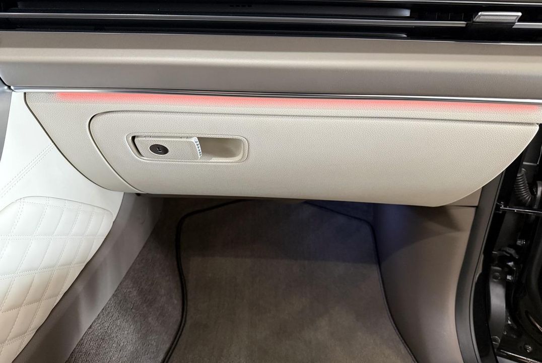 2023 Genesis GV80