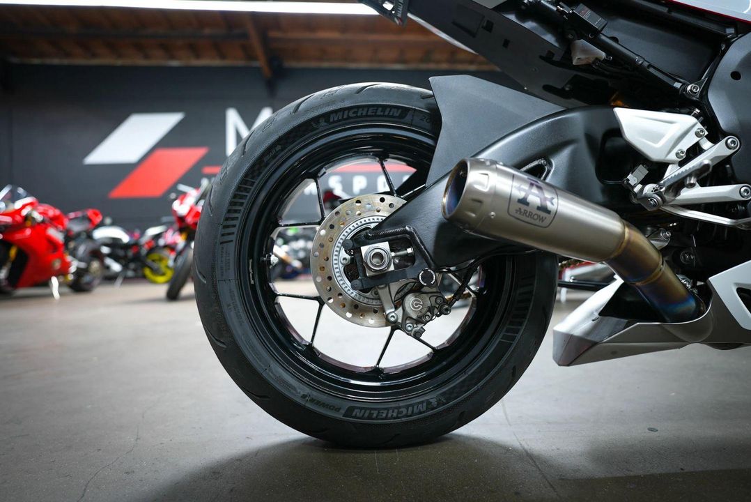 2023 Honda CBR1000RR- R Fireblade SP