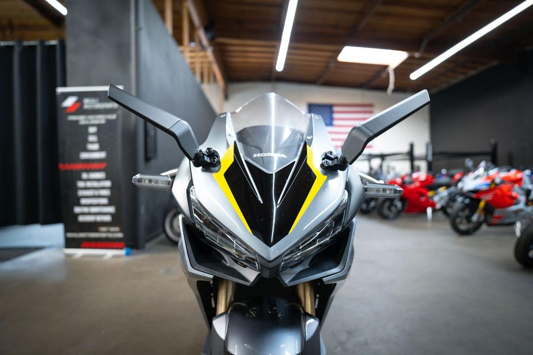 2023 Honda CBR500R