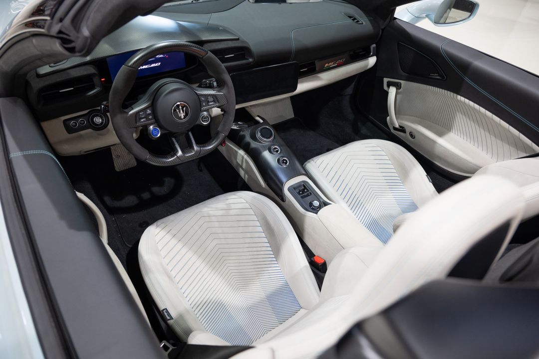 2023 Maserati MC20 Cielo