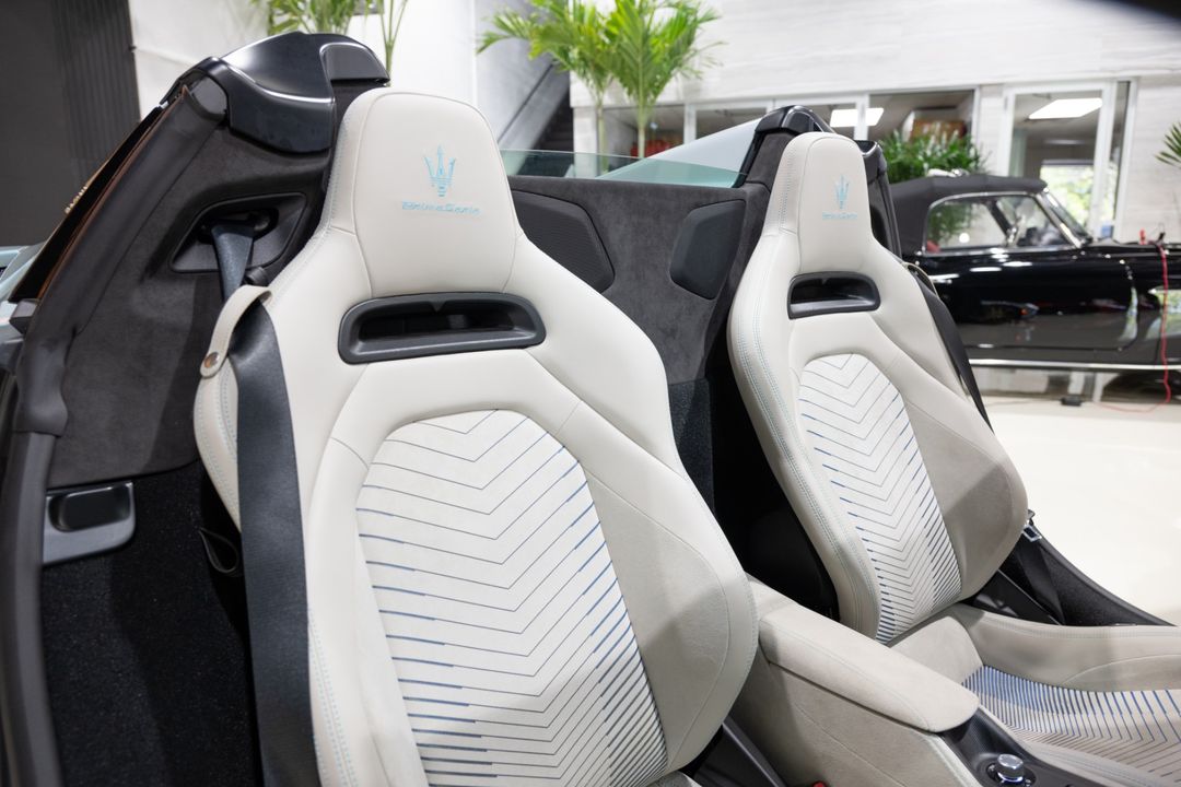 2023 Maserati MC20 Cielo