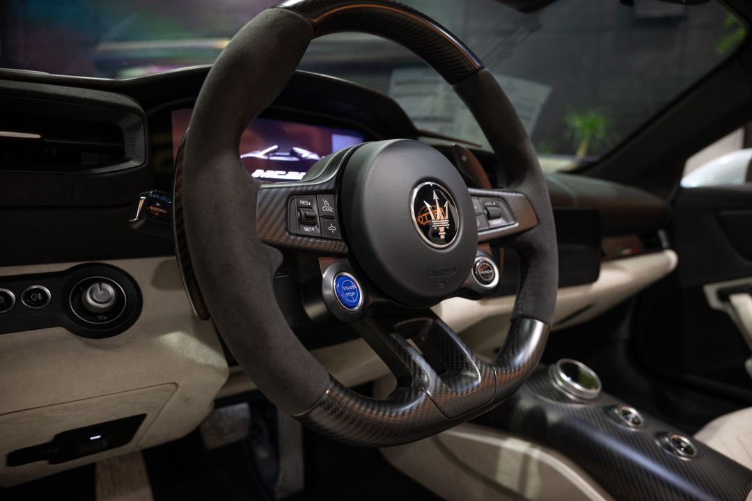 2023 Maserati MC20 Cielo