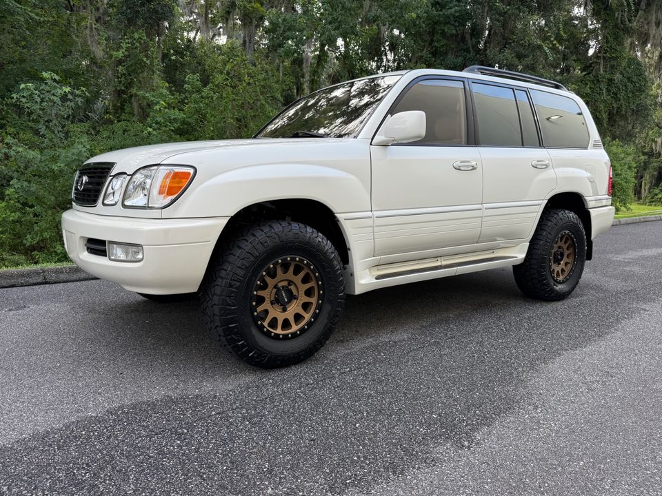 2002 Lexus LX 470 FRESH BUILD CALI CLEAN CARFAX BEAUTIFUL