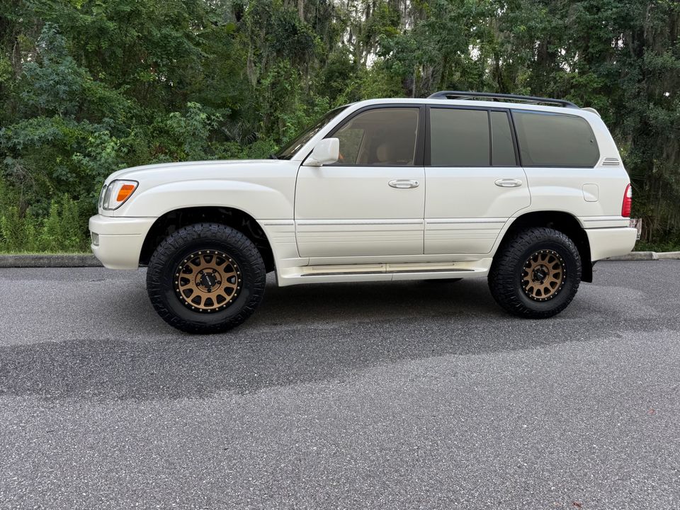 2002 Lexus LX 470 FRESH BUILD CALI CLEAN CARFAX BEAUTIFUL