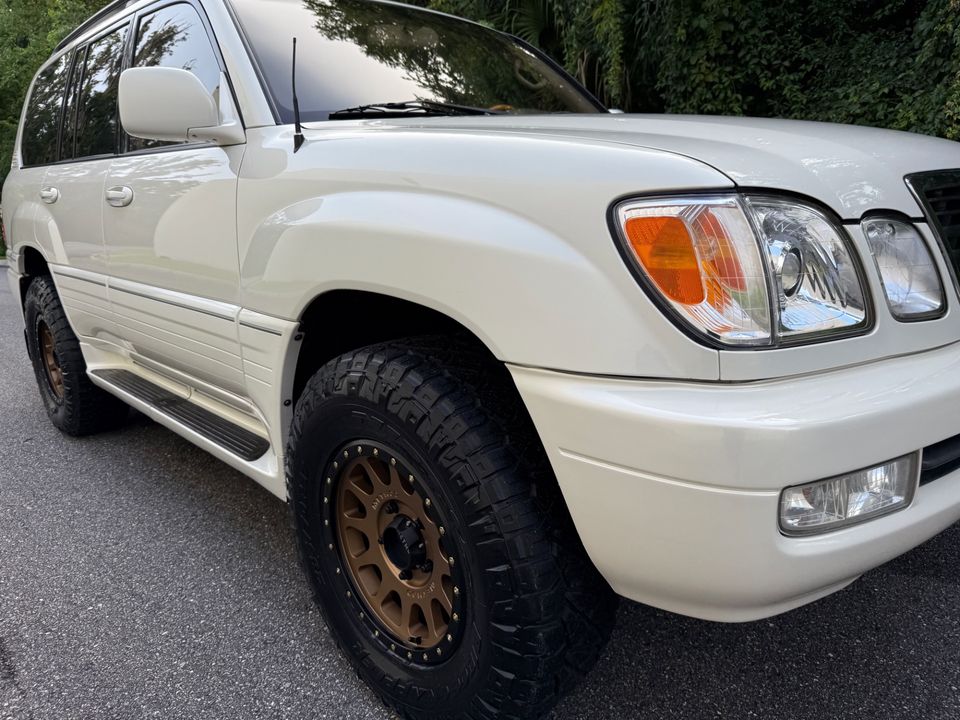 2002 Lexus LX 470 FRESH BUILD CALI CLEAN CARFAX BEAUTIFUL