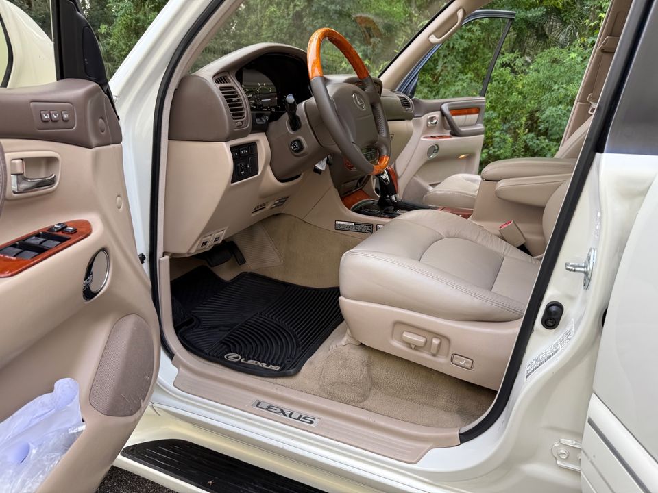 2002 Lexus LX 470 FRESH BUILD CALI CLEAN CARFAX BEAUTIFUL