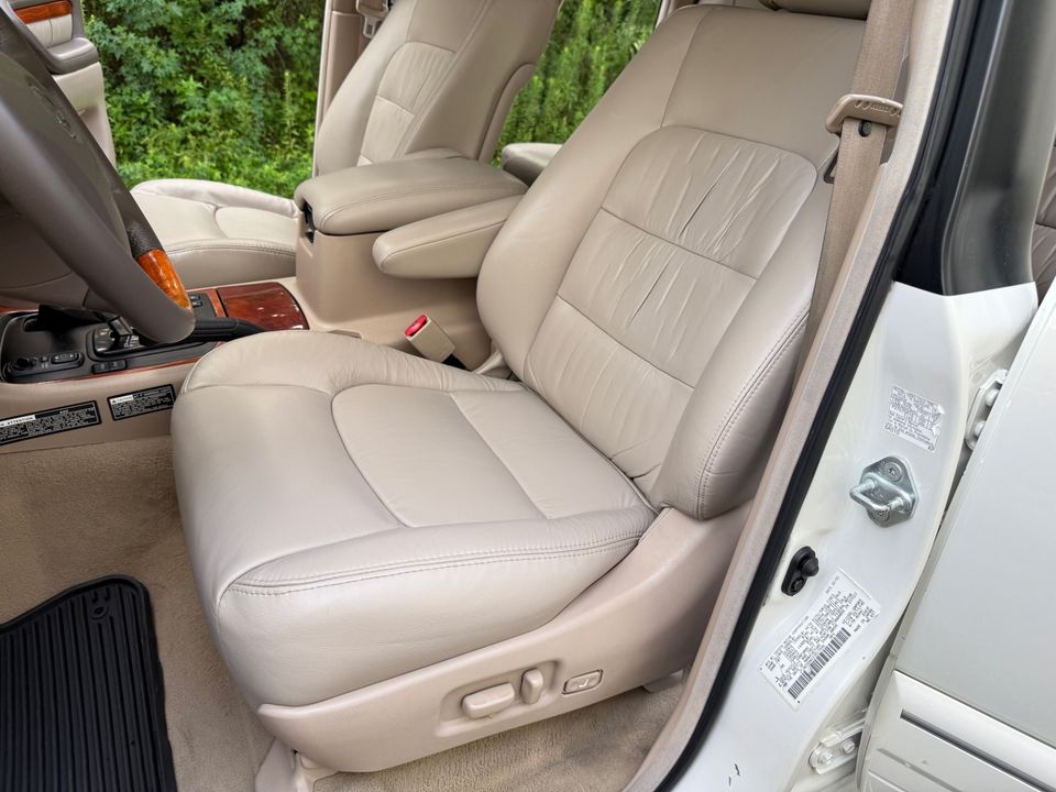 2002 Lexus LX 470 FRESH BUILD CALI CLEAN CARFAX BEAUTIFUL