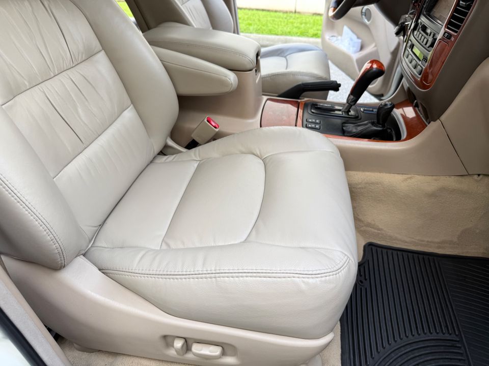 2002 Lexus LX 470 FRESH BUILD CALI CLEAN CARFAX BEAUTIFUL