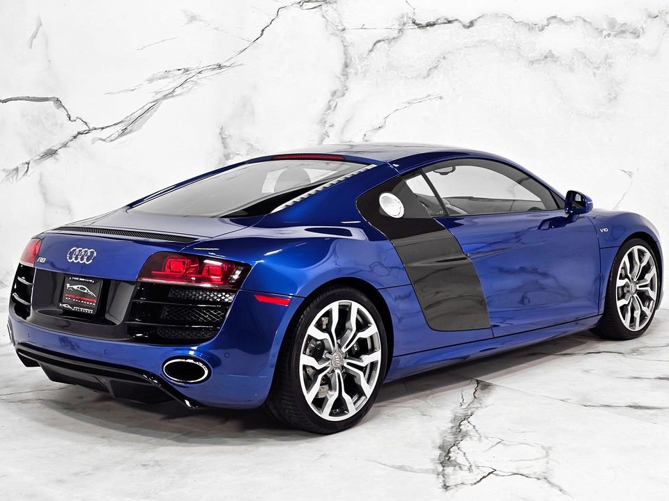 2010 Audi R8