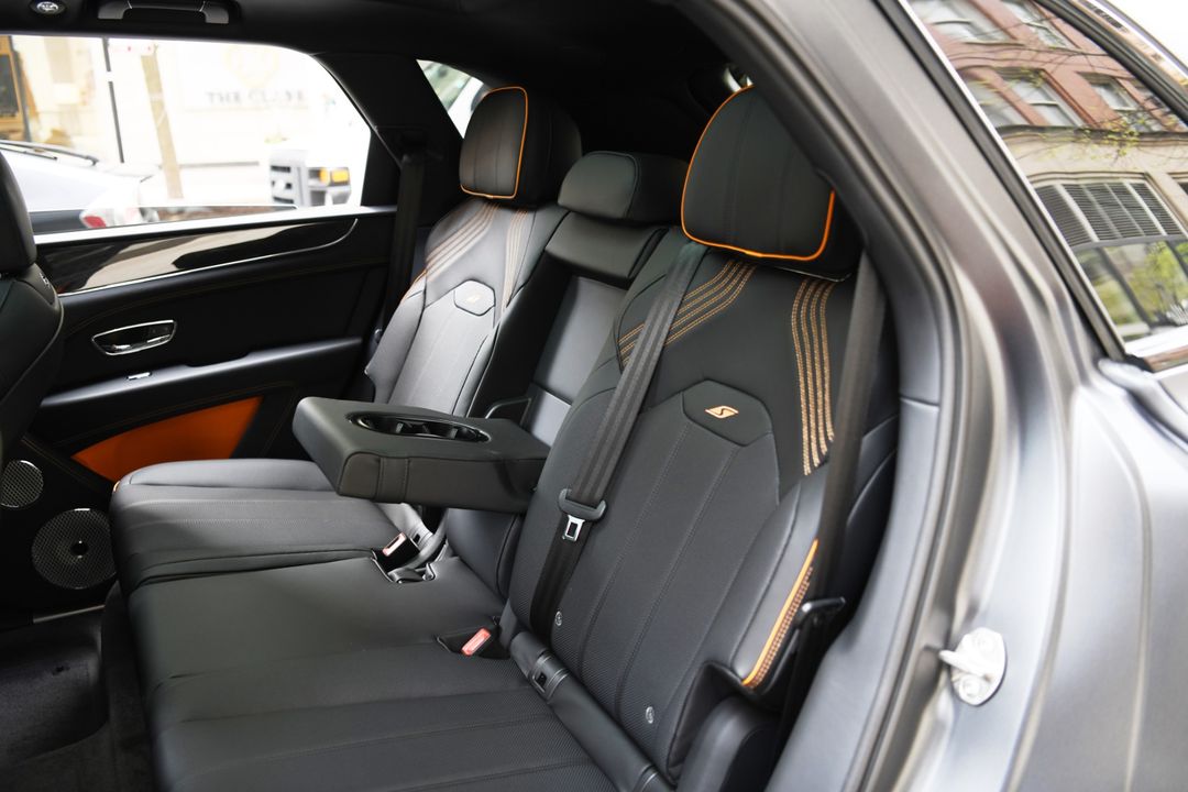 2025 Bentley Bentayga