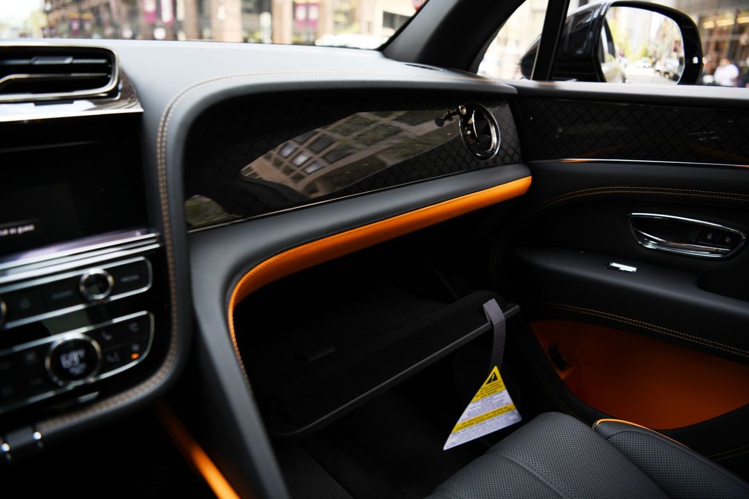 2025 Bentley Bentayga