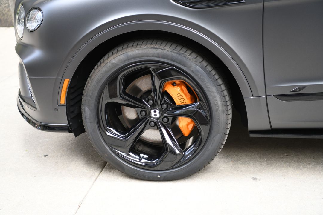 2025 Bentley Bentayga