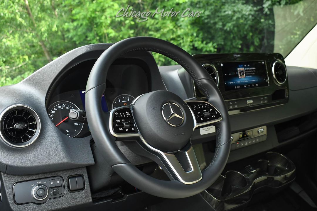 2024 Mercedes-Benz Sprinter
