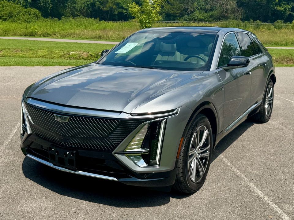 2024 Cadillac LYRIQ