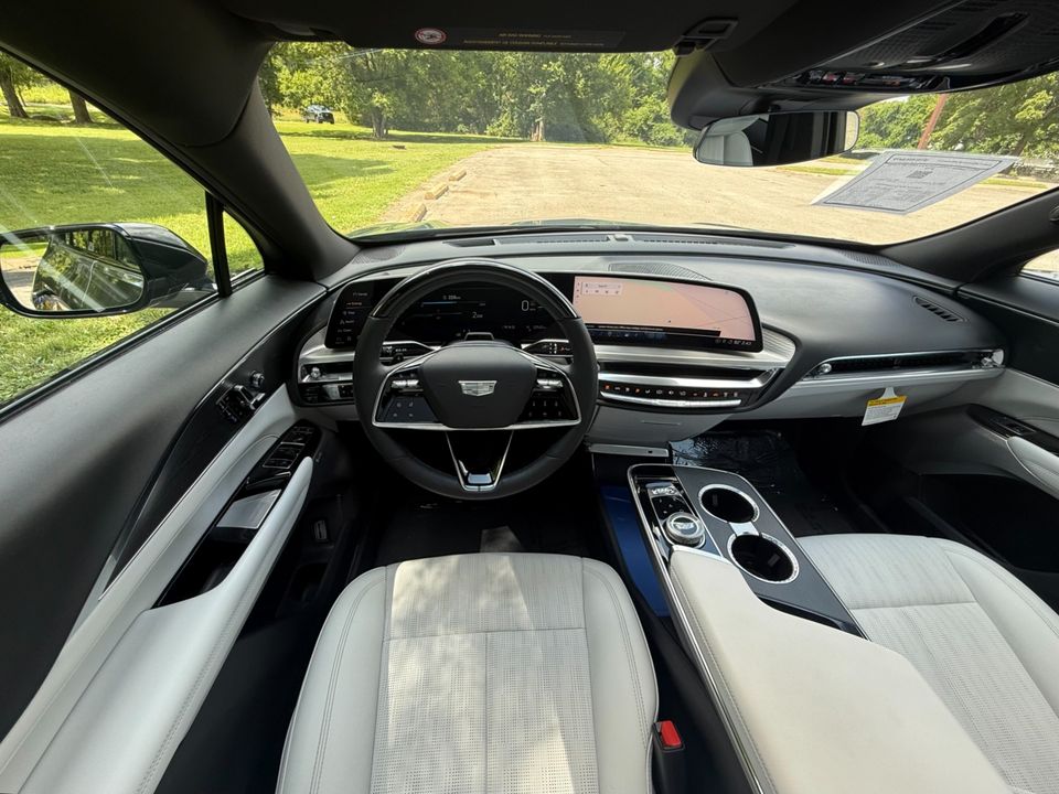 2024 Cadillac LYRIQ