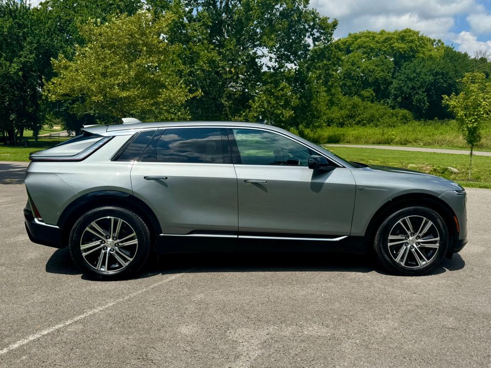 2024 Cadillac LYRIQ
