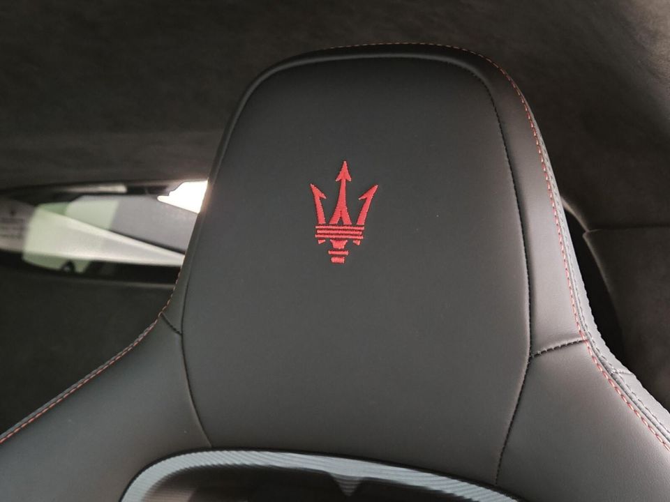 2022 Maserati MC20