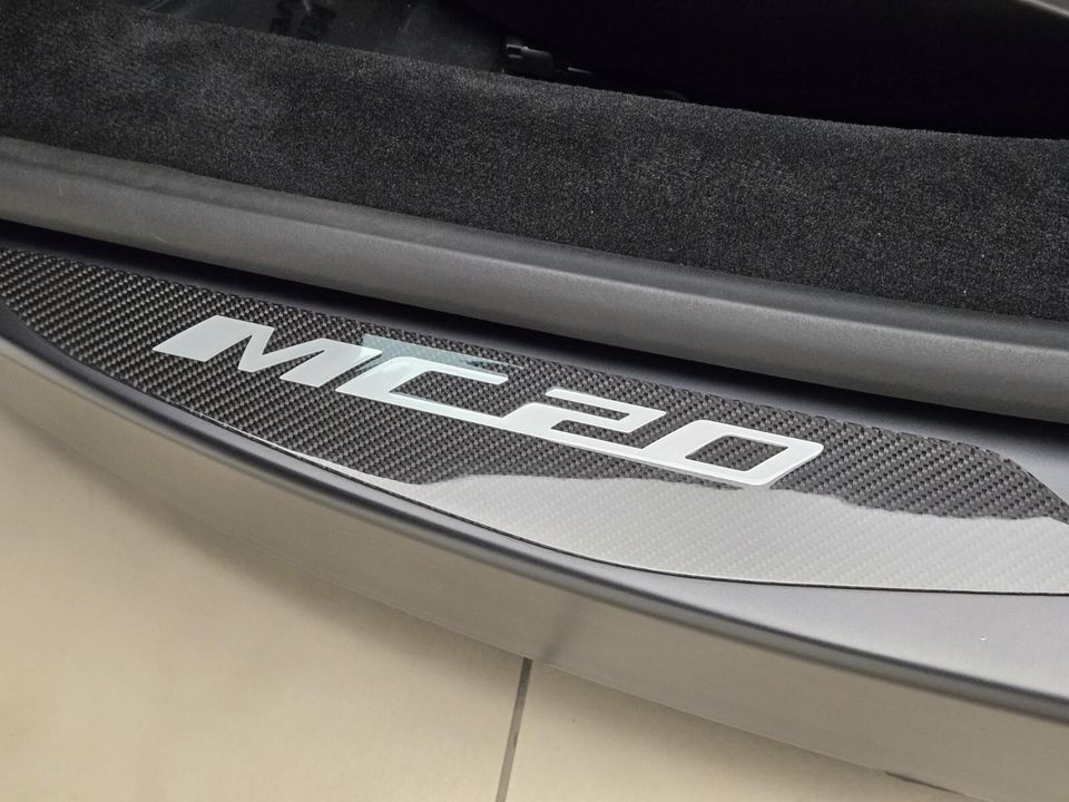 2022 Maserati MC20
