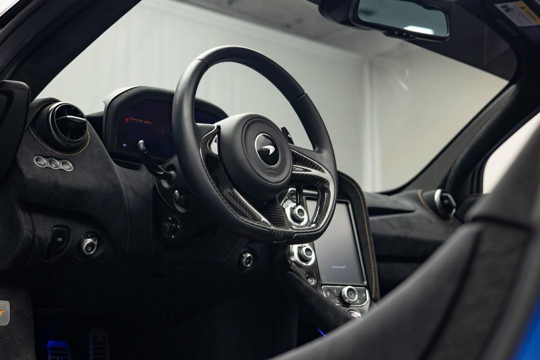 2022 McLaren 765LT