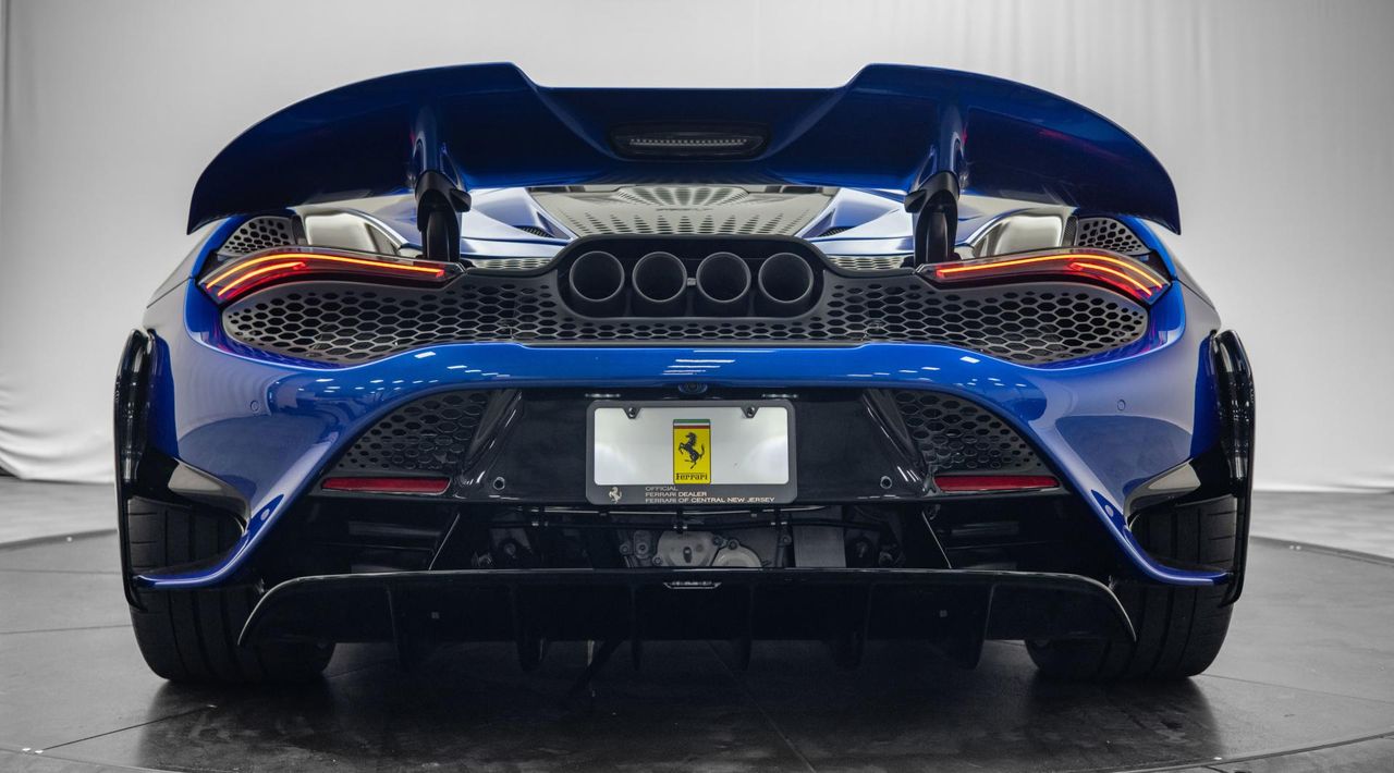 2022 McLaren 765LT