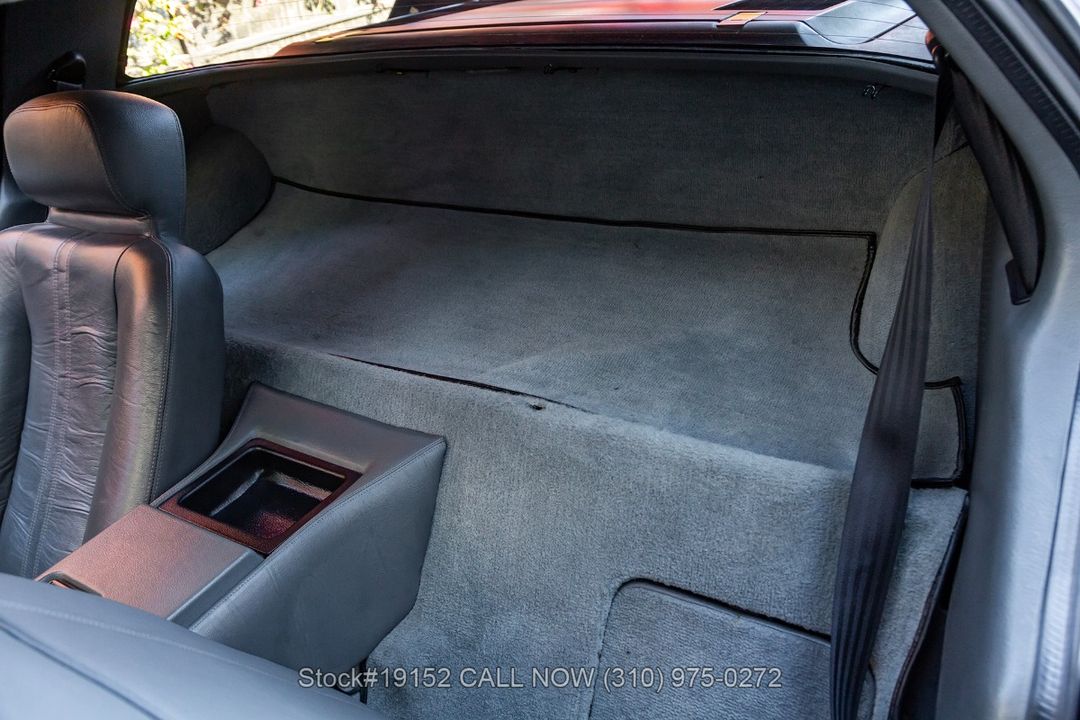 1981 DeLorean DMC-12