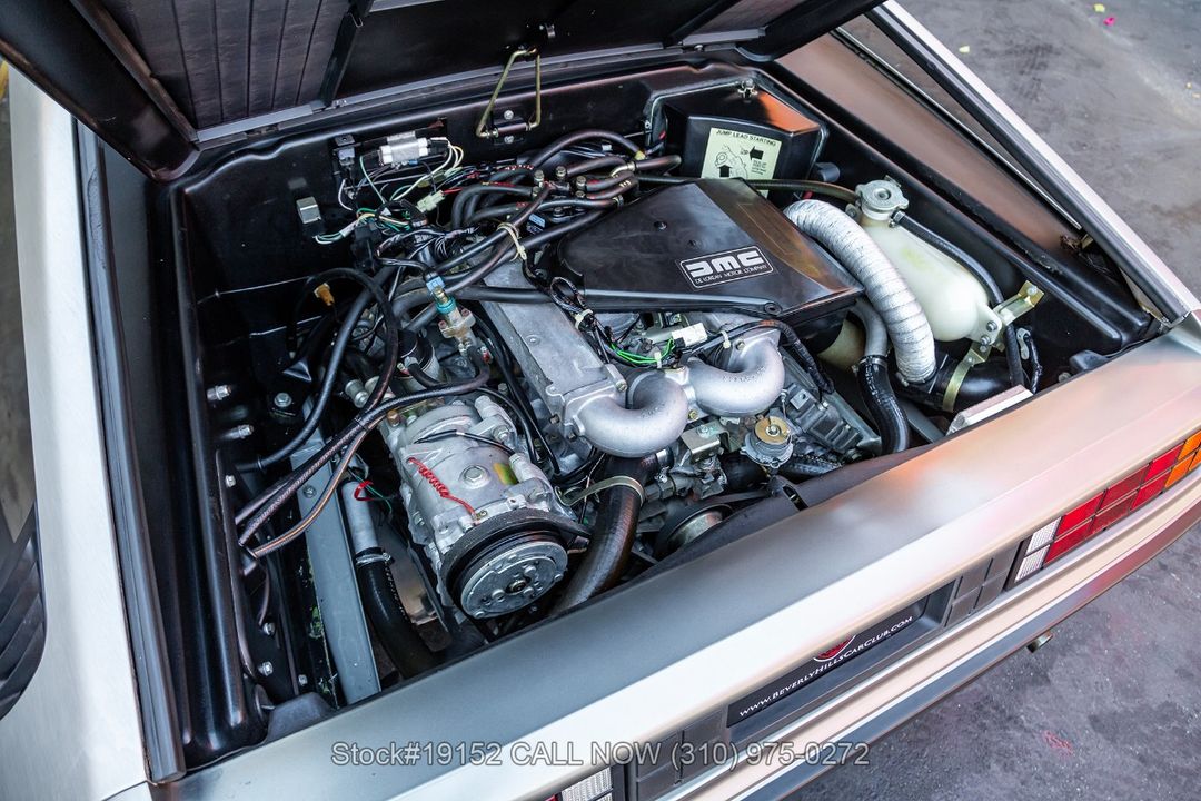 1981 DeLorean DMC-12