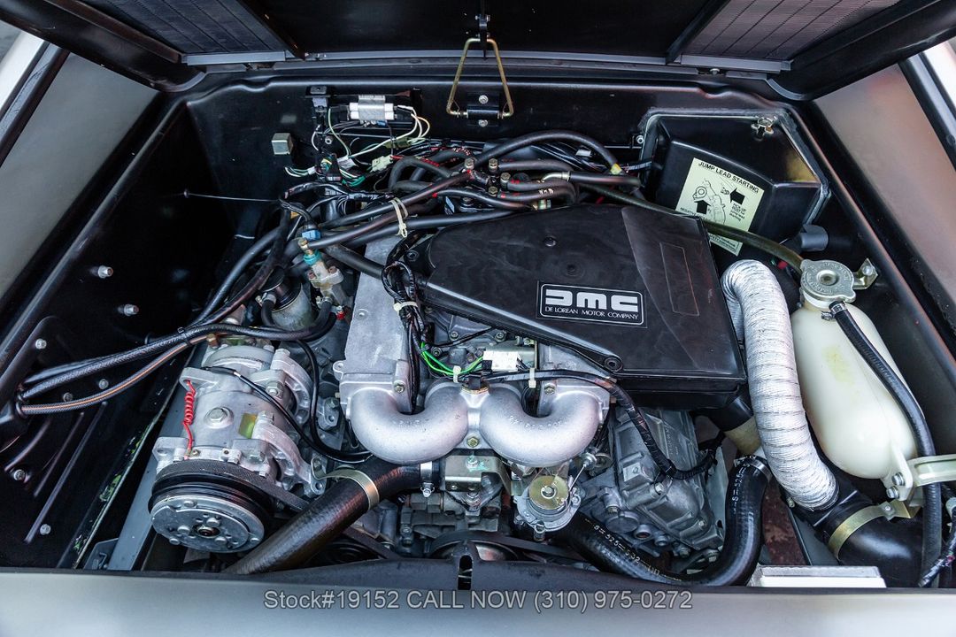 1981 DeLorean DMC-12