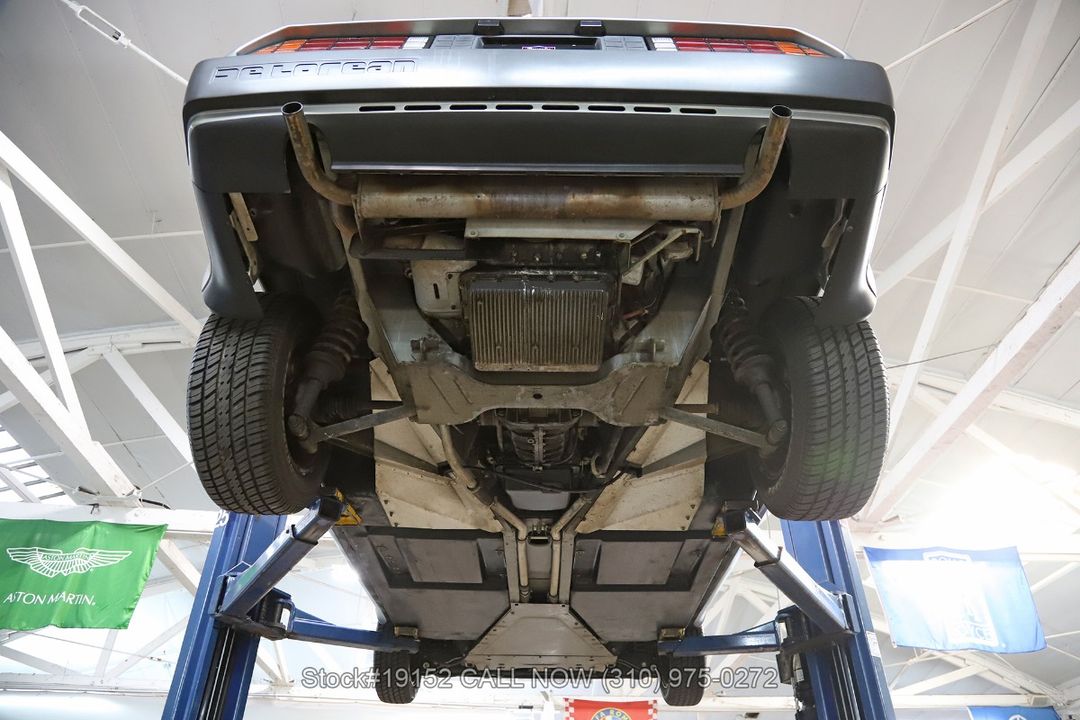 1981 DeLorean DMC-12