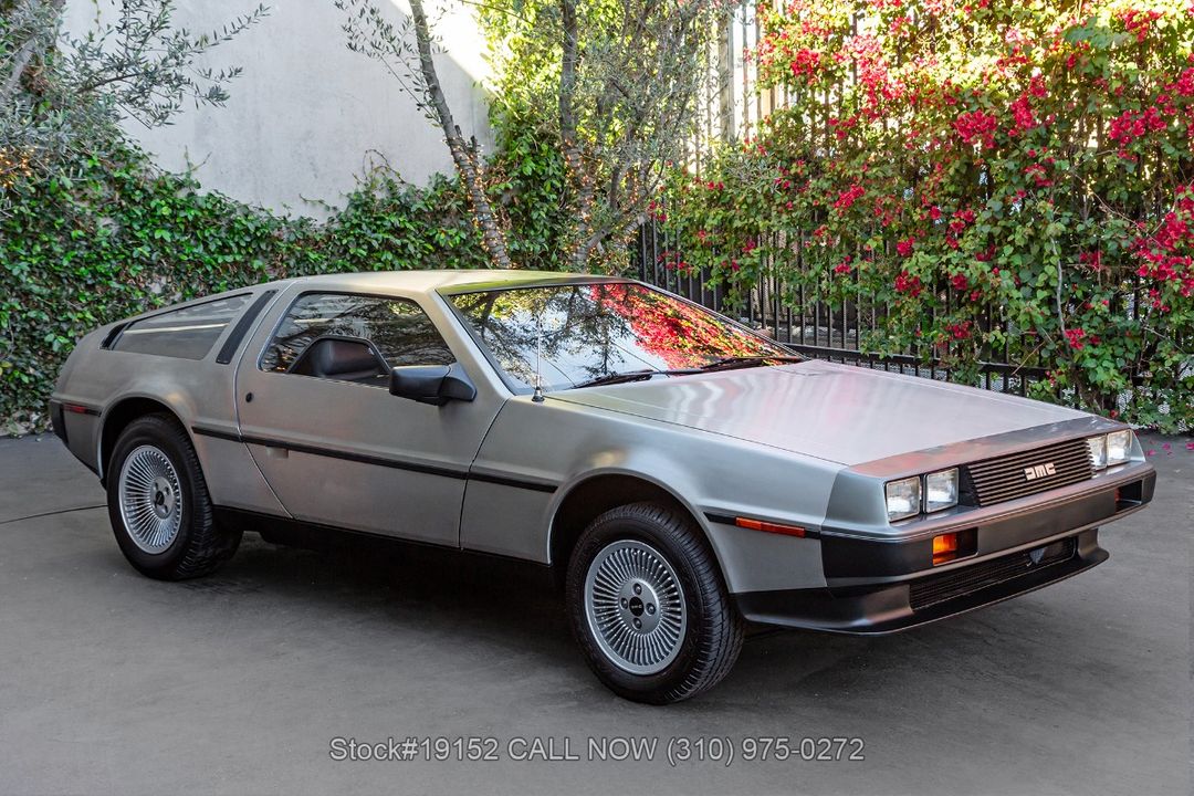 1981 DeLorean DMC-12